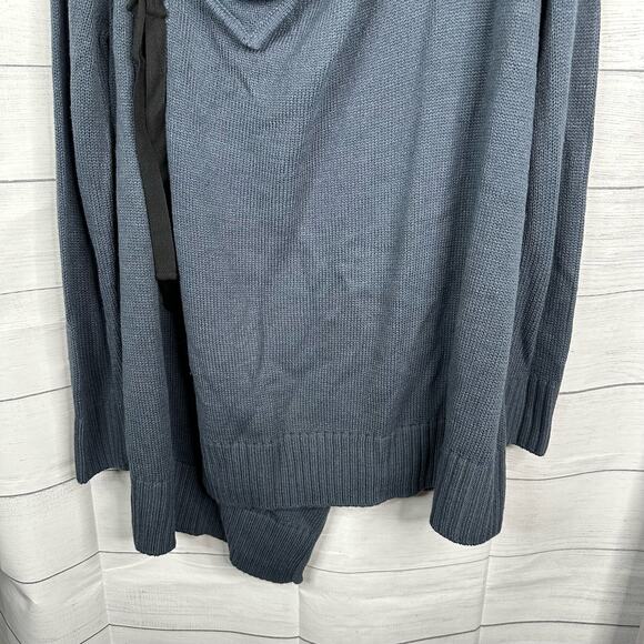 Hot Topic Shadow and Bone Inej Womens M Hooded Cardigan Crows Logo 19886327 Blue - Picture 5 of 11